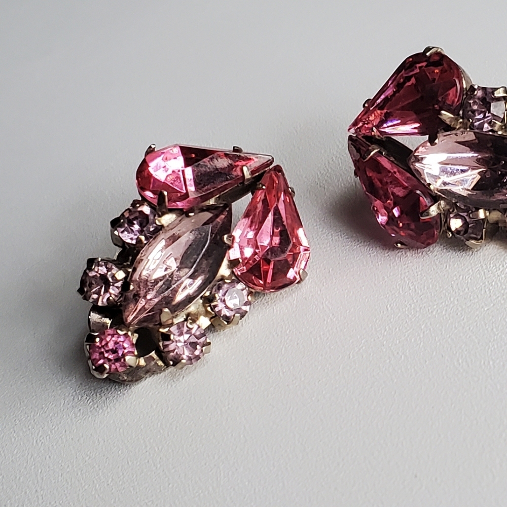 Vintage Rhinestone Earrings Brooch Set - Picture 11 of 16